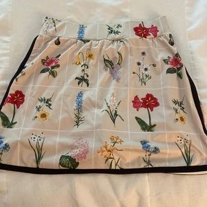 Floral Tuckernuck active skort